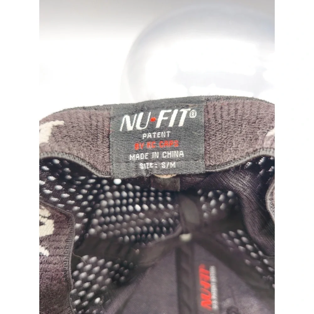 Joe Boxer Embroiedered Hat Cap Black Size S/M Nu-Fit KC‎ Caps Mesh Fitted